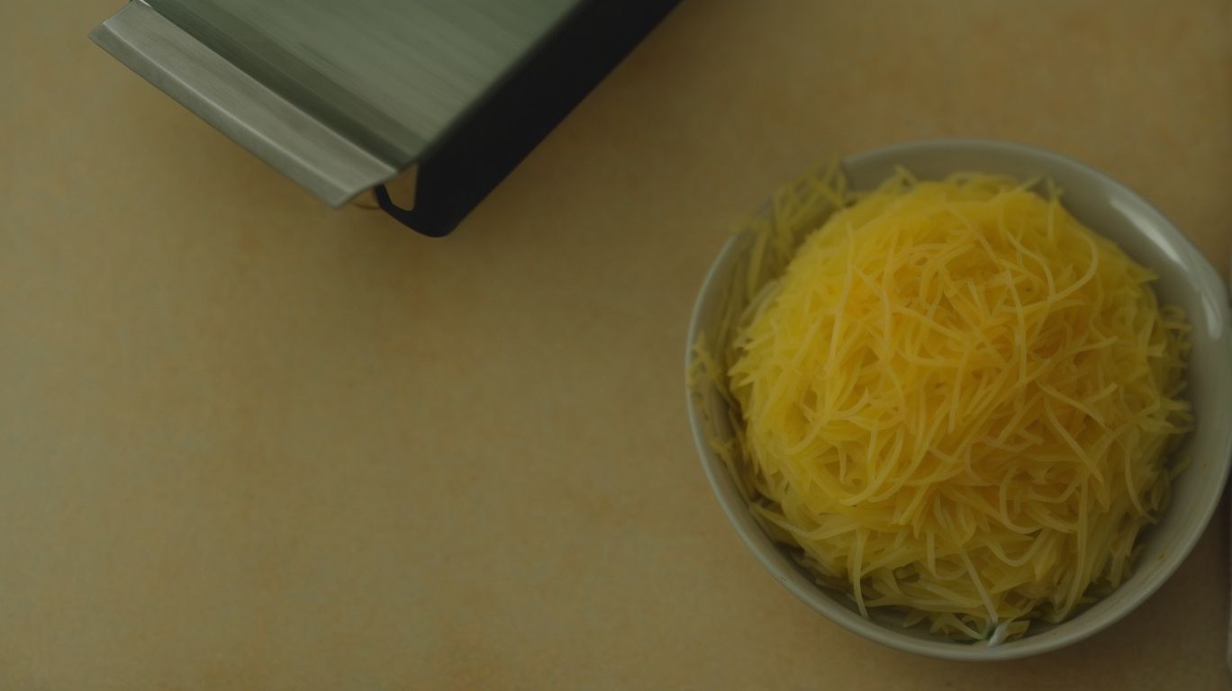 Serving Suggestions - How to Bake a Spaghetti Squash? 